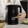 Imagen 4 Hervidor Cecotec de 1,7L, 2200W y pantalla táctil. Control preciso de temperatura, diseño en acero inoxidable y base 360º para infusiones perfectas.