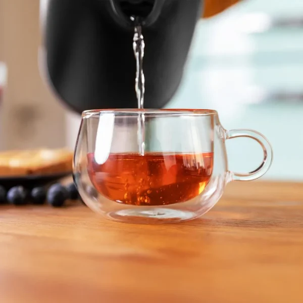 Imagen 8 Hervidor ThermoSense 400 Black Woody de 3000 W y 1,7 L. Diseño elegante en acero y madera, libre de BPA, con base 360º y filtro antical desmontable.