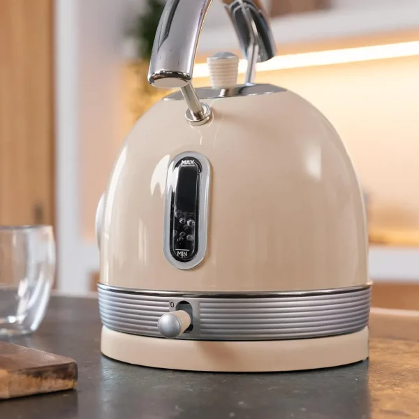 Imagen 8 Hervidor de agua eléctrico estilo vintage de 1,8 litros y 2200 W. Diseño en acero inoxidable beige con medidor de temperatura y base 360º para máxima comodidad.