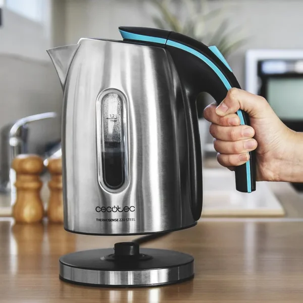 Imagen 3 Hervidor de agua eléctrico de acero inoxidable con 1,2 L y 1630 W. Incluye filtro antical desmontable, base 360º y sistema libre de BPA para máxima seguridad.