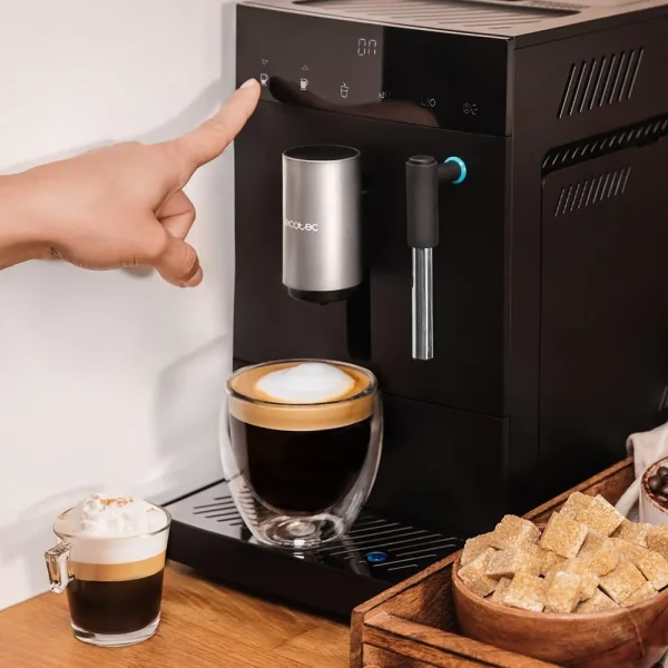 Imagen 4 Cafetera superautomática compacta Cremmaet Compact Steam con 19 bares, sistema Thermoblock y vaporizador para disfrutar del aroma del café recién molido.