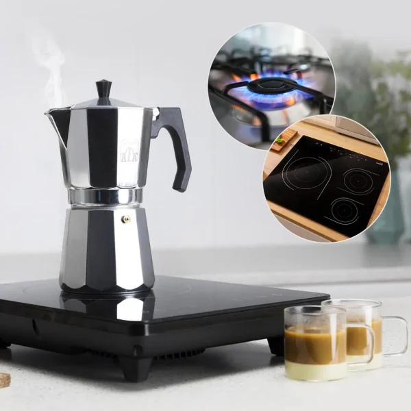 Imagen 4 Cafetera italiana Mokclassic 900 Shiny de Cecotec fabricada en aluminio fundido para 9 tazas. Diseño elegante con mango ergonómico y acabados de alta calidad.