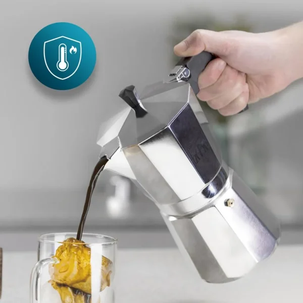 Imagen 7 Cafetera italiana Mokclassic 900 Shiny de Cecotec fabricada en aluminio fundido para 9 tazas. Diseño elegante con mango ergonómico y acabados de alta calidad.