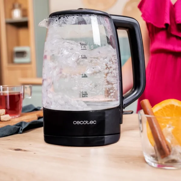 Imagen 5 Hervidor de agua de 1,7 litros y 2200 W fabricado en vidrio de borosilicato. Diseño resistente, libre de BPA, con luz LED y filtro antical desmontable.