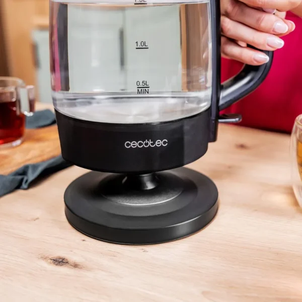 Imagen 7 Hervidor de agua de 1,7 litros y 2200 W fabricado en vidrio de borosilicato. Diseño resistente, libre de BPA, con luz LED y filtro antical desmontable.