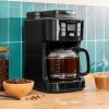 Imagen 4 Cafetera de goteo Coffee 66 Grind & Drop de Cecotec con molinillo integrado, 1000 W de potencia y capacidad para 12 tazas. Café recién molido con aroma intenso.