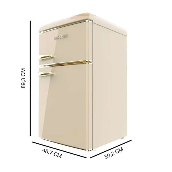 Imagen 3 Mini frigorífico retro beige de dos puertas con 86 litros de capacidad y eficiencia energética clase E. Diseño vintage con detalles en acabado cromado dorado.