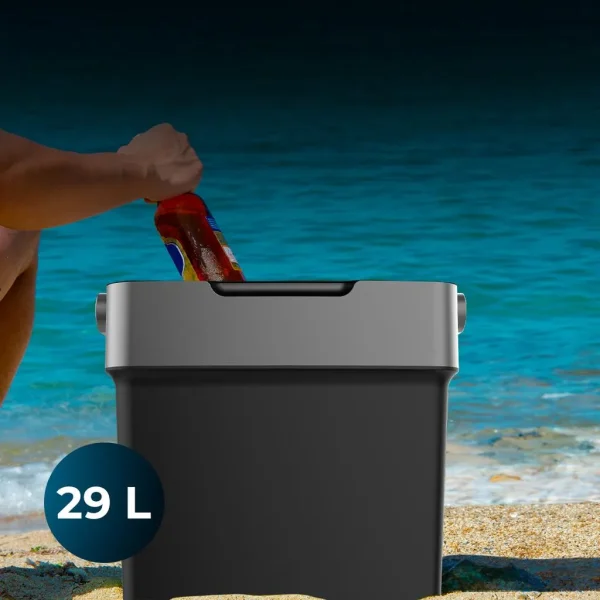 Imagen 5 Nevera portátil Cecotec de 29L con función frío y calor (8ºC-65ºC). Conexión 12V/220V ideal para coches y caravanas con alta eficiencia energética clase D.