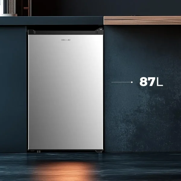 Imagen 5 Congelador vertical de sobremesa Cecotec Bolero CoolMarket TF 87 Inox de 87 litros, eficiencia energética E y 83,6 cm de alto con elegante acabado inoxidable.