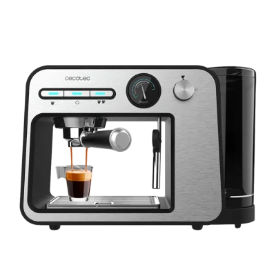 Cafetera espresso Cecotec Power Espresso 20 Square Pro en acero inoxidable con manómetro y brazo vaporizador frontal.