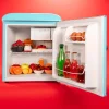 Imagen 6 Mini frigorífico retro Bolero CoolMarket TT Origin 45 Blue E de Cecotec. Capacidad de 45L, clase energética E y diseño vintage azul compacto de 55 cm de alto.