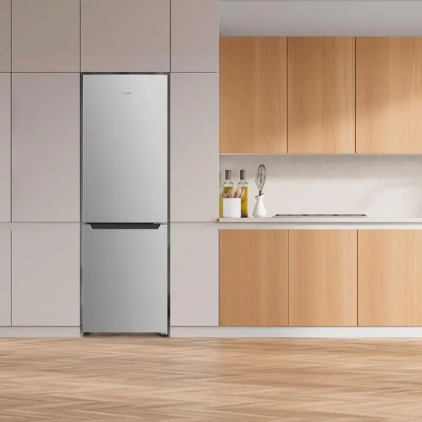 Imagen 5 Frigorífico combi Cecotec Bolero CoolMarket 322 Inox E con 322 L, tecnología Total No Frost y Multi Airflow para mantener tus alimentos frescos por más tiempo.