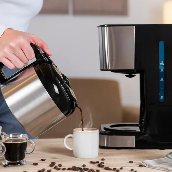 Imagen 4 Cafetera de goteo Cecotec Coffee 66 Drop & Thermo con capacidad de 1,5 L, jarra térmica de acero inoxidable y tecnología ExtremeAroma para un sabor intenso.
