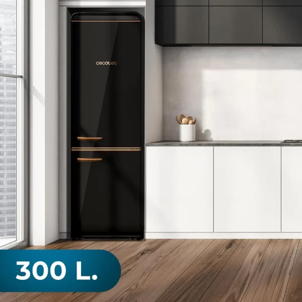 Imagen 4 Frigorífico retro Cecotec Bolero CoolMarket Combi Origin 300 Black E de 300L. Diseño vintage con clase energética E, luz LED y detalles cromados premium.