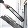 Imagen 5 Plancha eléctrica de 2000 W con acabados inox y superficie mixta. Revestimiento RockStone antiadherente y termostato regulable para una cocina precisa.