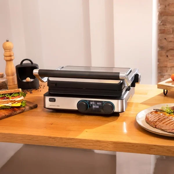 Imagen 3 Parrilla eléctrica de 2000 W con control de temperatura independiente por plancha. Incluye placas extraíbles antiadherentes y apertura completa de 180º.