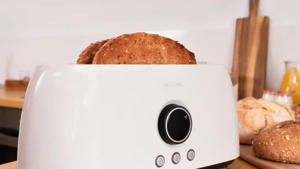 Imagen 5 Tostadora digital beige de 1500 W con 2 ranuras largas extraanchas para 4 tostadas. Incluye soporte para panecillos, 3 funciones, luz LED y control de tiempo.