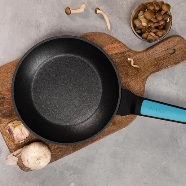 Imagen 6 Sartén de 20 cm en aluminio forjado con antiadherente Teflon Platinum Plus. Apta para todas las cocinas e inducción. Resistente, ecológica y libre de PFOA.