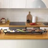 Imagen 2 Plancha de asar eléctrica de 2400 W con superficie XXL de 90x22 cm. Revestimiento RockStone antiadherente, termostato regulable y apta para lavavajillas.