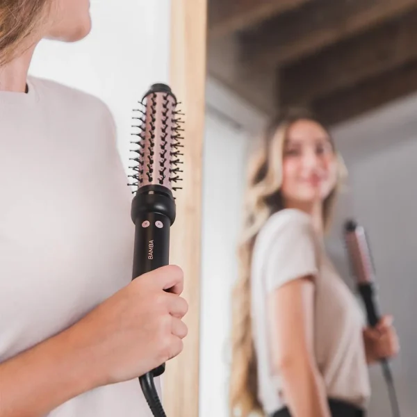 Imagen 7 Rizos perfectos con Bamba InstantCare Curly AirFlow. Cepillo de aire con rotación bidireccional, cilindro cerámico de 30 mm y temperatura ajustable para tu cabello.