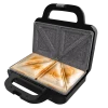 Sandwichera Cecotec Rock'nToast Deep Classic negra cerrada y vista frontal de las placas triangulares antiadherentes
