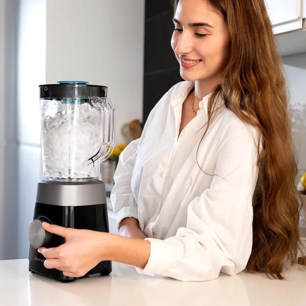 Imagen 7 Batidora de vaso Power Black Titanium 1300MAX B de 1300 W. Incluye cuchillas de titanio negro, jarra de 1,5 L, 2 velocidades y función Pulse para picar hielo.