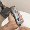 Imagen 5 Cortapelos Bamba PrecisionCare Proclipper Titanium Go con cuchillas de acero inoxidable, batería de litio de 120 min de autonomía y 8 peines guía profesionales.