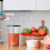 Imagen 4 Batidora de mano Cecotec de 1200 W con pie XL, cuchillas de 4 hojas y accesorios para picar, batir y elaborar purés con acabados profesionales y precisos.