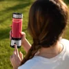 Imagen 4 Batidora de smoothies WanderlustMix USB de Cecotec con 126 W, 4 cuchillas de titanio negro y vaso portátil de 500 ml para preparar batidos en cualquier lugar.