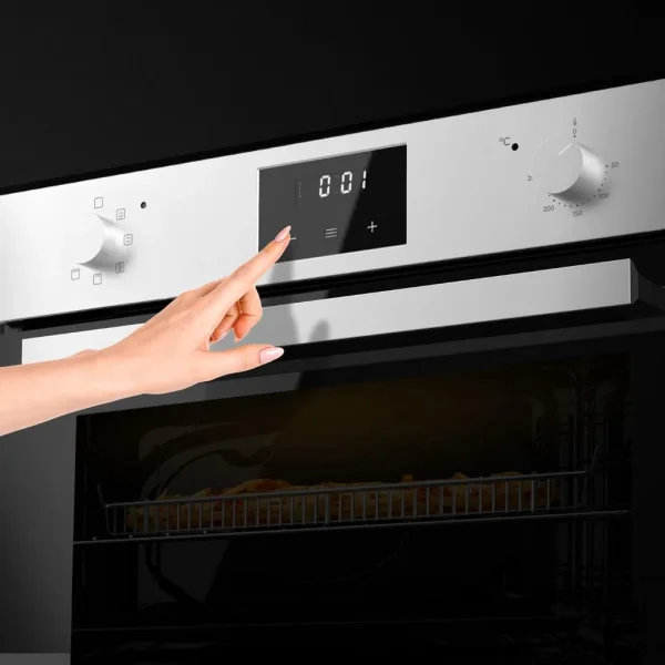 Imagen 8 Horno integrable Cecotec Bolero Hexa M226001 de 70L, clase A y 2800W. Con 7 funciones, Steam Assist para cocción al vapor y limpieza Steam EasyClean.