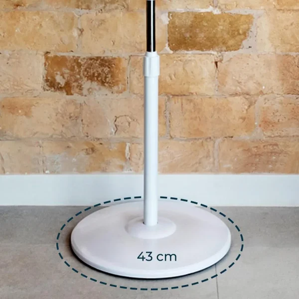 Imagen 8 Ventilador de pie Cecotec EnergySilence 600 Max Flow de 70 W con 6 aspas, motor de cobre, 3 velocidades y oscilación de 75º para un flujo de aire máximo.