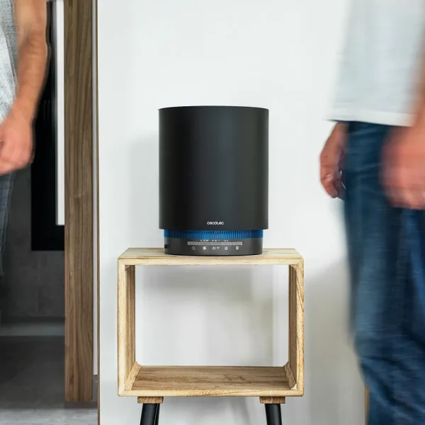Imagen 7 Purificador de aire Cecotec con 130 CADR, 4 etapas de filtrado y control Wi-Fi. Elimina partículas nocivas en estancias de hasta 40 m³ con eficiencia y bajo consumo.