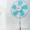 Imagen 5 Ventilador de pie EnergySilence 500 de Cecotec con 40 W, 5 aspas y motor de cobre. Tres velocidades, altura regulable y oscilación automática para aire fresco.