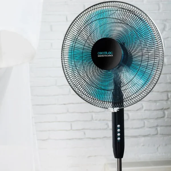Imagen 5 Ventilador de pie EnergySilence 510 de Cecotec con 40 W, 5 aspas de 40 cm, 3 velocidades y altura ajustable. Motor de cobre para máxima durabilidad y eficiencia.