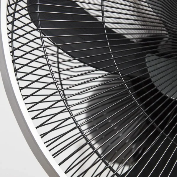 Imagen 2 Ventilador de pie EnergySilence 1020 ExtremeFlow de 60 W con 10 aspas y motor de cobre. Tres velocidades, oscilación automática y diseño ajustable en altura.