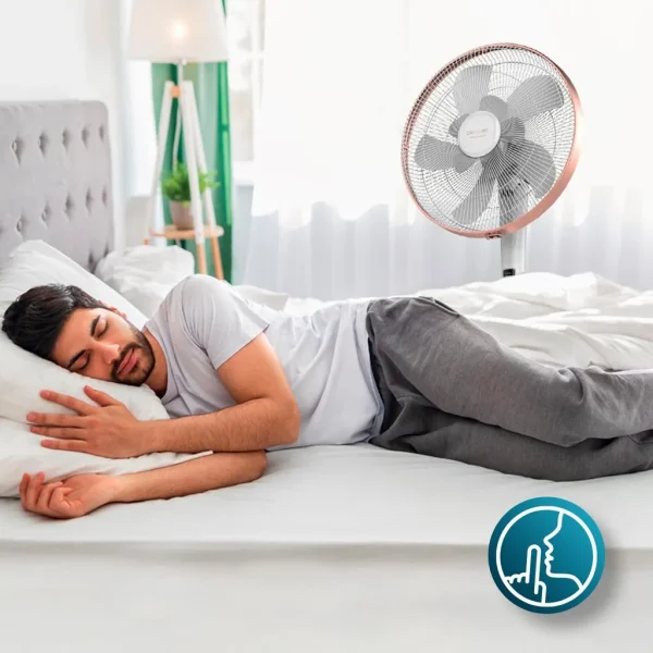 Imagen 8 Ventilador de pie Cecotec EnergySilence 1030 SmartExtreme con motor DC de 28 W, 10 aspas, 24 velocidades, mando a distancia y altura ajustable de 115-135 cm.