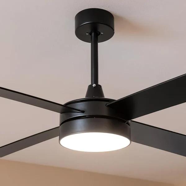 Imagen 7 Ventilador de techo EnergySilence Aero 5200 Black Line de 52" con luz LED, motor de cobre de 60 W, 4 aspas y mando a distancia para máximo confort y silencio.
