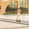 Imagen 5 Patinete eléctrico Cecotec Bongo Serie M20 con 500 W de potencia máxima, 20 km de autonomía y certificado DGT. Cumple con la normativa española de circulación.