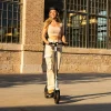 Imagen 6 Patinete eléctrico Cecotec Bongo Serie M20 con 500 W de potencia máxima, 20 km de autonomía y certificado DGT. Cumple con la normativa española de circulación.