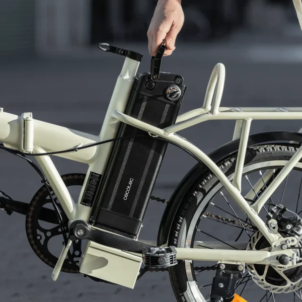 Imagen 4 Bicicleta eléctrica plegable Cecotec con ruedas de 16", autonomía de 35 km y doble disco de freno. Movilidad urbana eficiente, ligera y fácil de transportar.