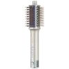 Imagen 4 Cepillo de aire CeramicCare Allin1 de 1500 W. Seca, moldea, alisa y da volumen con 3 direcciones de aire y revestimiento cerámico para un cabello brillante.