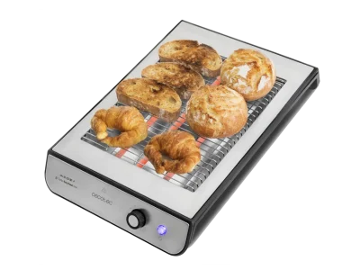 Vista superior del tostador plano horizontal Cecotec Turbo EasyToast Inox con resistencias de cuarzo encendidas