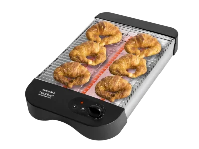 Tostador plano horizontal Cecotec Turbo EasyToast Basic negro con tres resistencias de cuarzo y bandeja recogemigas