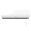 Aire acondicionado split AirClima 12000 Smartfresh unidad interior color blanco con pantalla LED encendida y mando a distancia