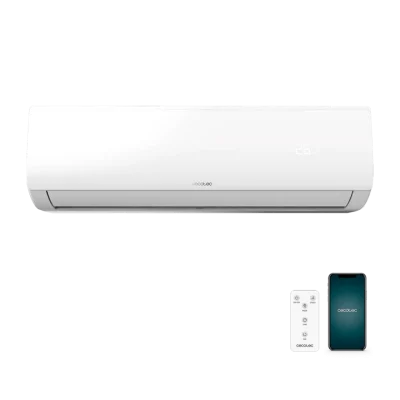 Vista frontal del aire acondicionado split AirClima 12000 Smartfresh Connected de Cecotec con pantalla LED encendida y mando a distancia