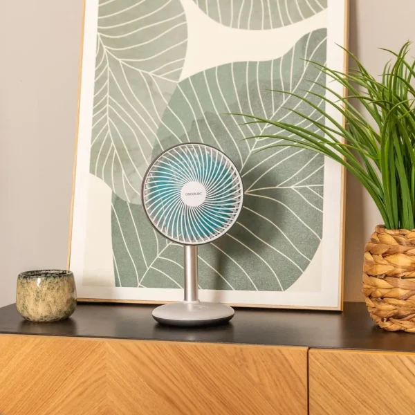 Imagen 4 Ventilador portátil de sobremesa con batería de 4000 mAh y gran autonomía. Incluye oscilación automática, control táctil, carga USB-C y 4 velocidades silenciosas.