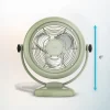 Imagen 3 Ventilador de sobremesa retro verde de 20 W y 8 pulgadas. Tecnología EnergySilence para un flujo de aire profundo y silencioso con 2 velocidades ajustables.