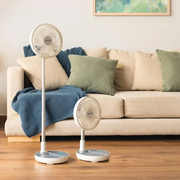 Imagen 3 Ventilador portátil plegable EnergySilence 800 FoldAir con batería de 7200 mAh, 4 velocidades y diseño telescópico para un frescor ajustable en cualquier lugar.