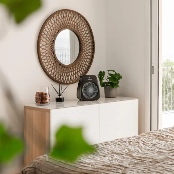 Imagen 5 Termoventilador Cecotec ReadyWarm 2000 Max Force Black de 2000 W con 3 modos, 2 niveles de potencia y sistema de seguridad contra sobrecalentamiento.