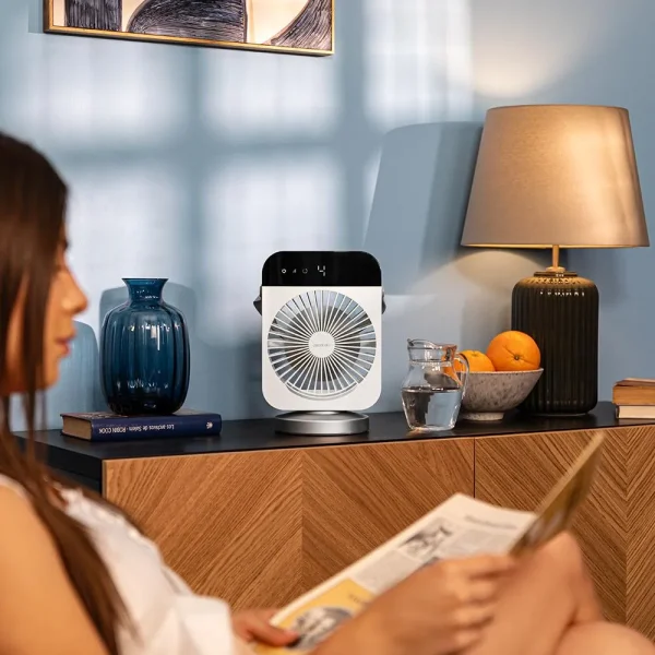 Imagen 4 Climatizador de sobremesa con oscilación y pantalla digital. Depósito de 300 ml, temporizador programable y control táctil para un ambiente fresco y confortable.